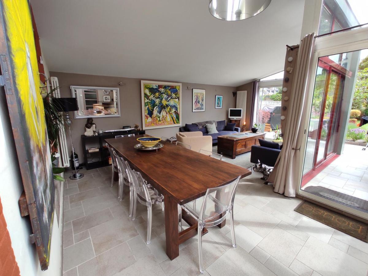 Aux Trois Palmiers Bed & Breakfast แซงต์-บรีเออ ภายนอก รูปภาพ