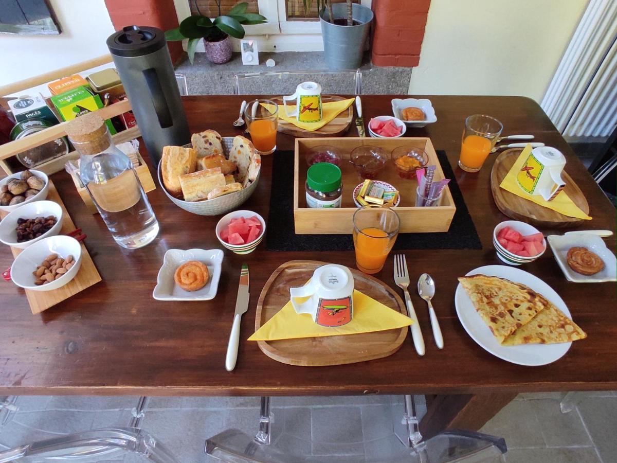 Aux Trois Palmiers Bed & Breakfast แซงต์-บรีเออ ภายนอก รูปภาพ